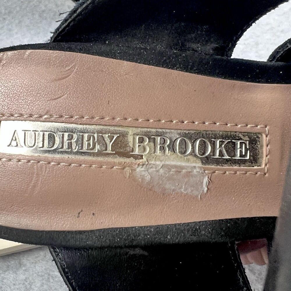 Audrey Brooke Katy Womens 8.5 Black Suede Cutout Strappy Block Heel Sandals - Picture 12 of 12